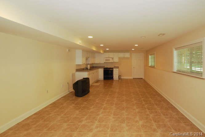 1508 Pleasant Plains Road Matthews, NC 28105 - Photo 10 of 21 Gallery Image 10
