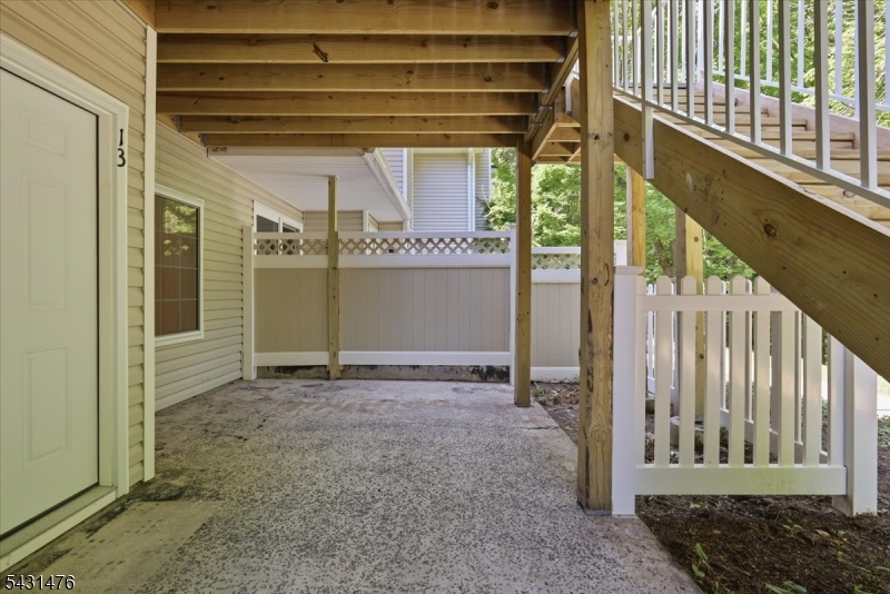 13 Encampment Drive Bedminster, NJ 07921 - Photo 21 of 25