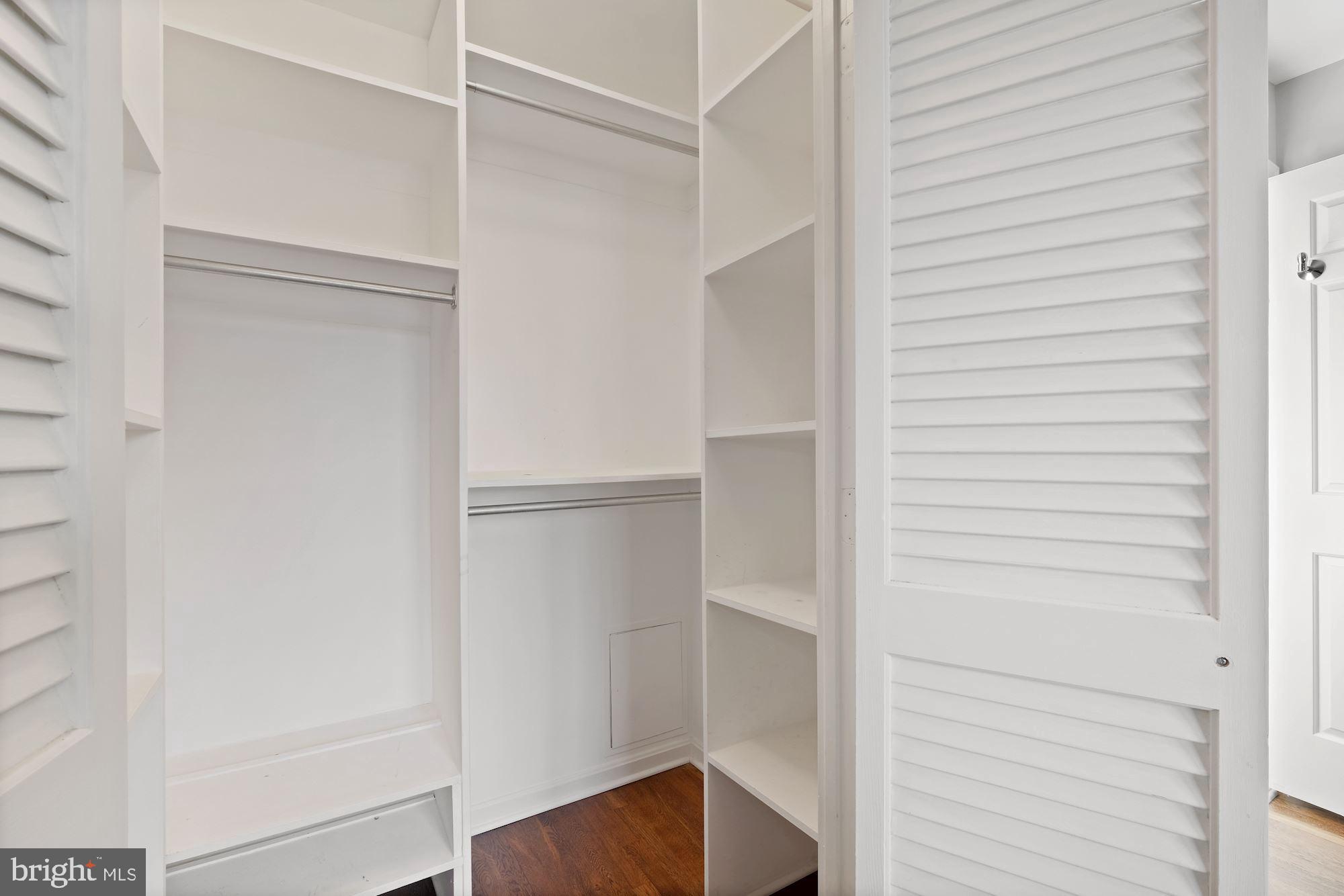 4924 Bradley Boulevard, Unit 239 Chevy Chase, MD 20815 - Photo 25 of 30