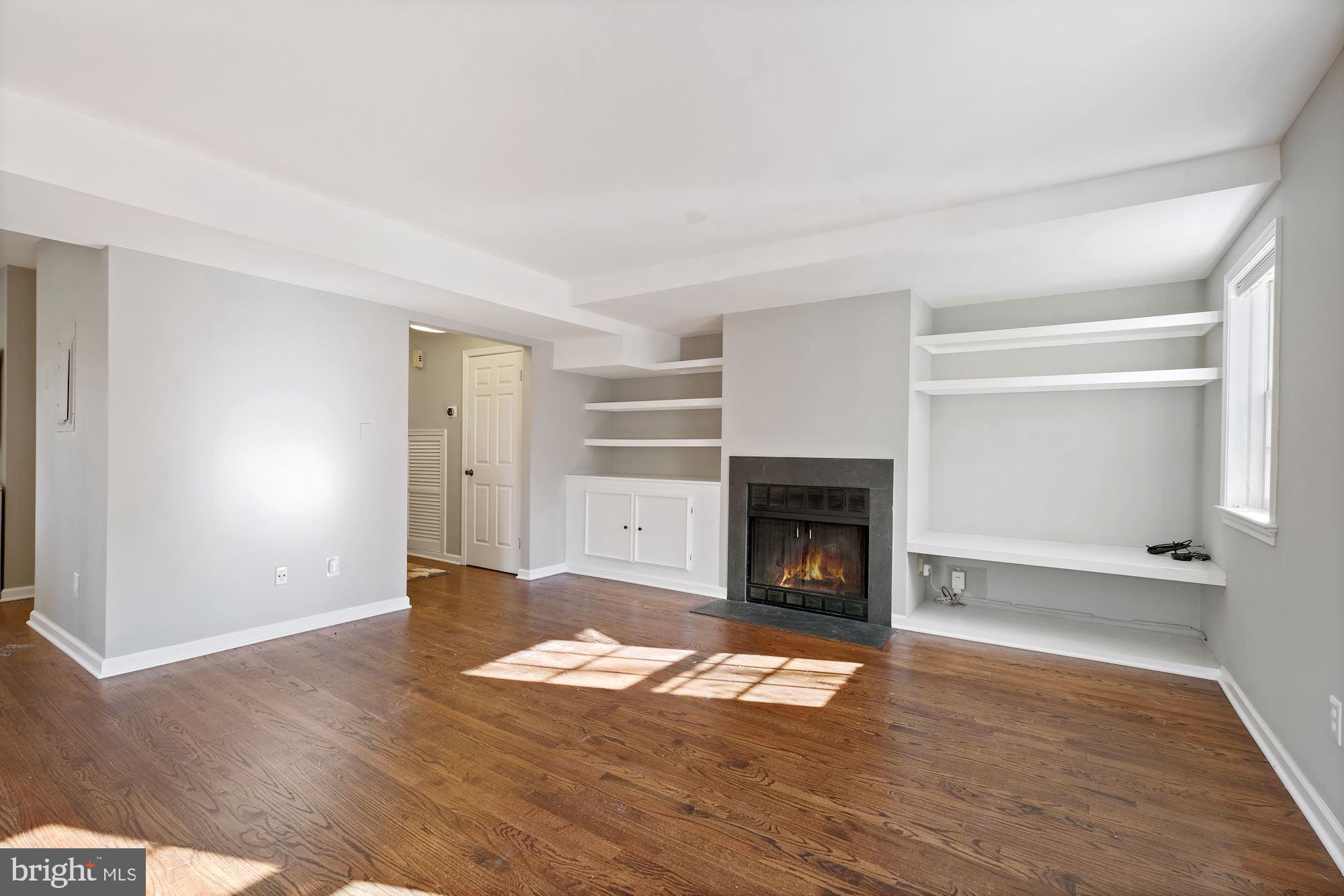 4924 Bradley Boulevard, Unit 239 Chevy Chase, MD 20815 - Photo 6 of 30