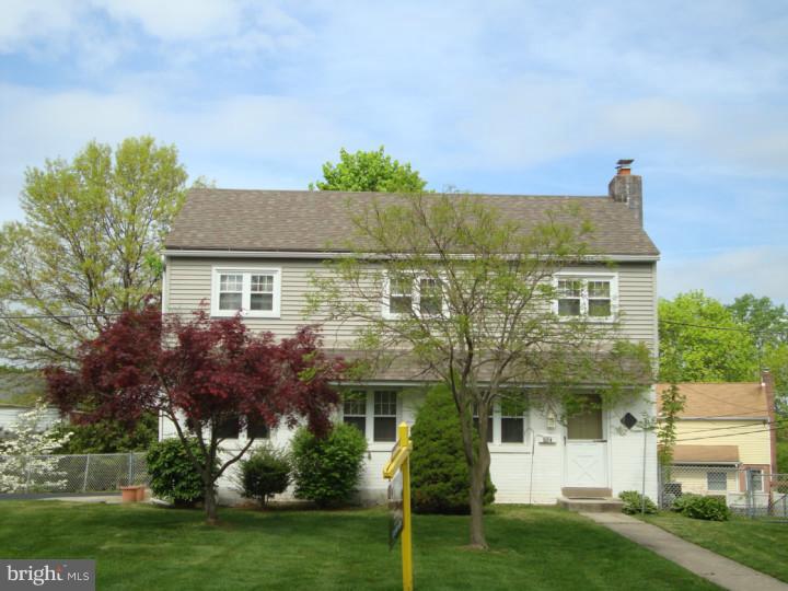 334 Ashwood Road Springfield, PA 19064 - Photo 2 of 18 Exterior Front