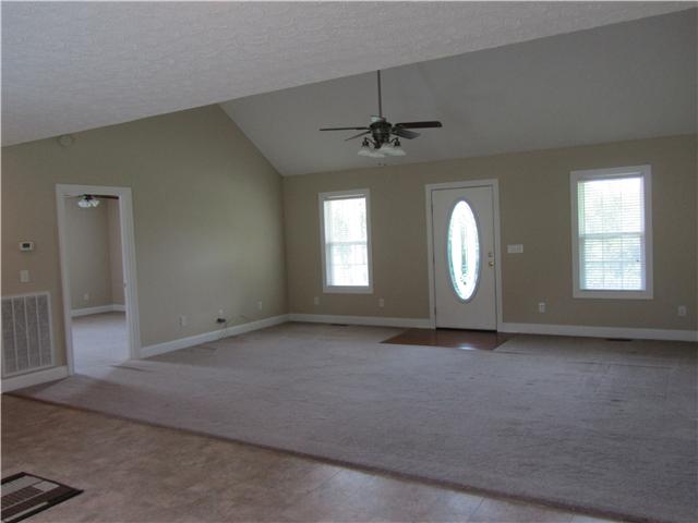 5 Cages Bend Lane Riddleton, TN 37151 - Photo 8 of 18