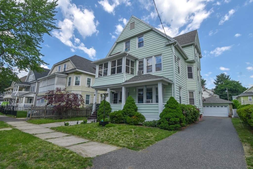 28-30 Biltmore Street Springfield, MA 01108 - Photo 1 of 27 Gallery Image 1