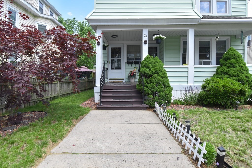28-30 Biltmore Street Springfield, MA 01108 - Photo 2 of 27 Gallery Image 2