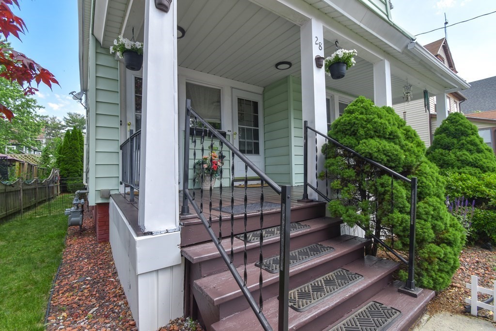 28-30 Biltmore Street Springfield, MA 01108 - Photo 3 of 27 Gallery Image 3