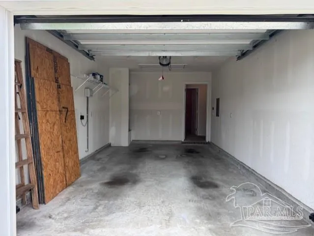 a view of a garage