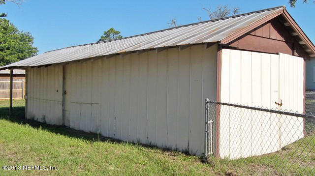 117 Silver Lake Road Palatka, FL 32177 - Photo 4 of 13 garage-workshop - Copy (Copy)
