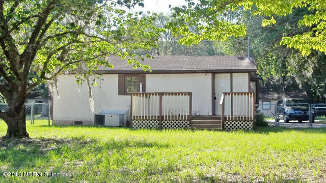 117 Silver Lake Road Palatka, FL 32177 - Photo 5 of 13 back of home - Copy (Copy)