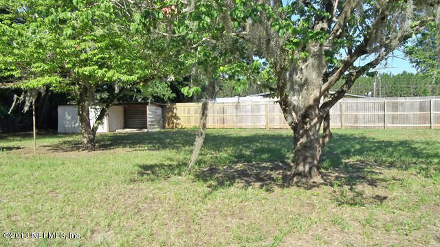 117 Silver Lake Road Palatka, FL 32177 - Photo 6 of 13 back yard - Copy (Copy)