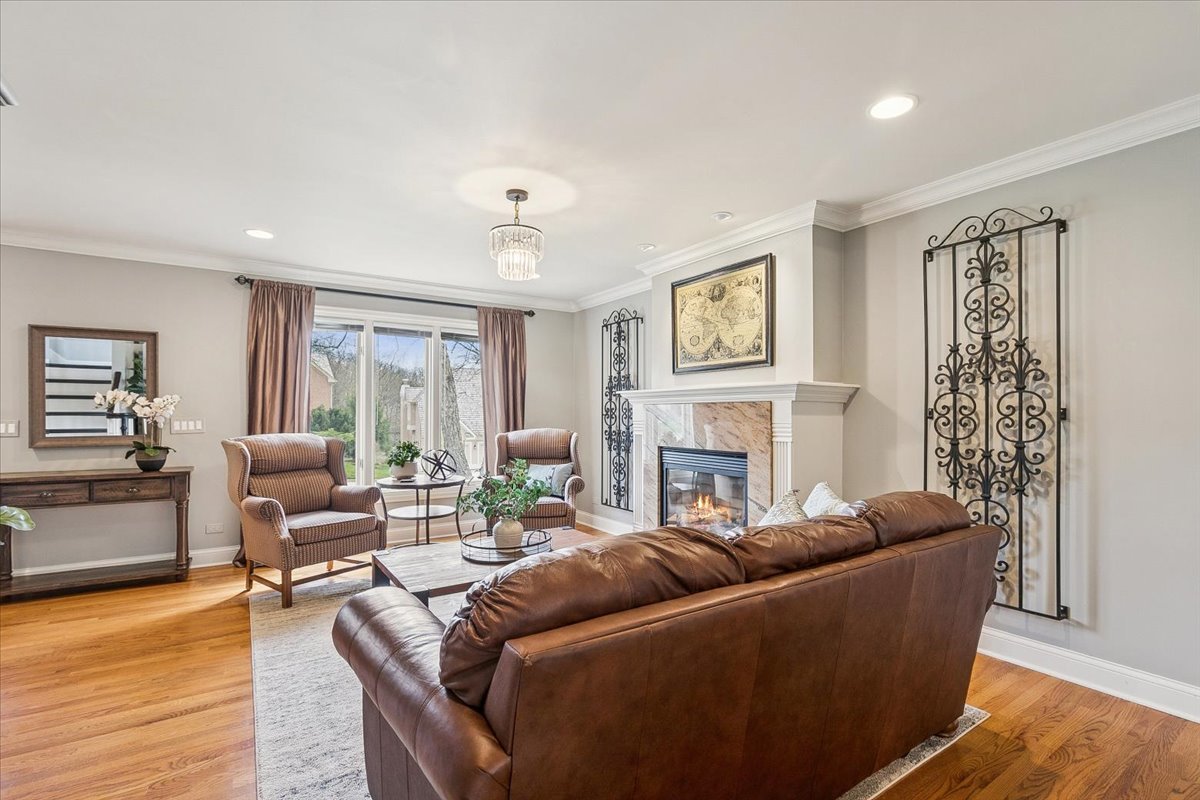 2496 Emerald Lane Lindenhurst, IL 60046 - Photo 27 of 40