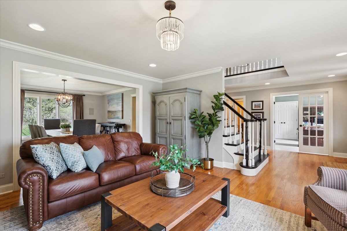 2496 Emerald Lane Lindenhurst, IL 60046 - Photo 29 of 40