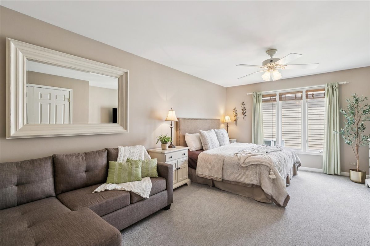 2496 Emerald Lane Lindenhurst, IL 60046 - Photo 35 of 40