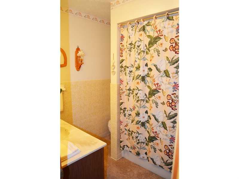 5176 Jonesville Road Columbus, IN 47201 - Photo 12 of 23 Gallery Image 12