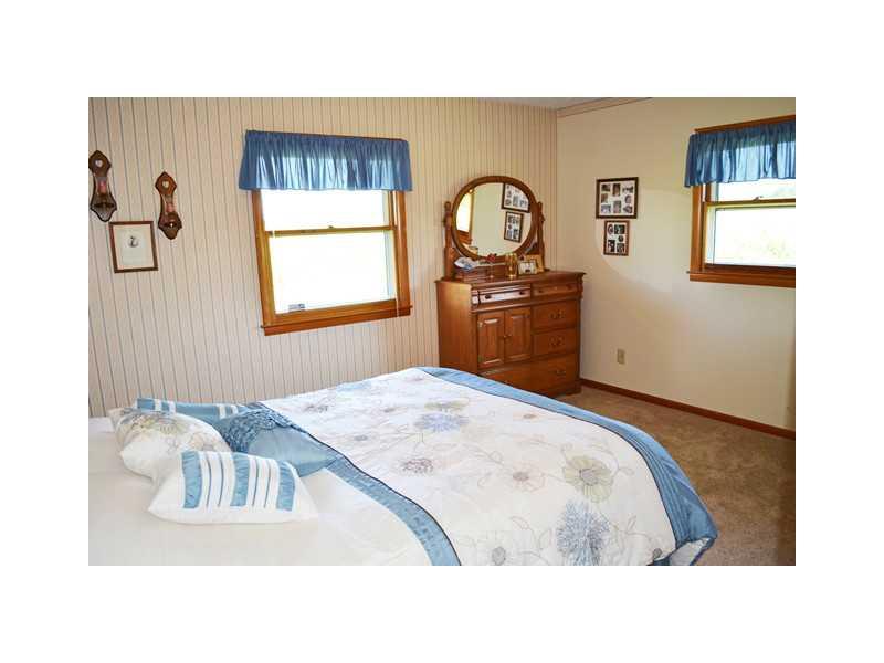 5176 Jonesville Road Columbus, IN 47201 - Photo 16 of 23 Gallery Image 16