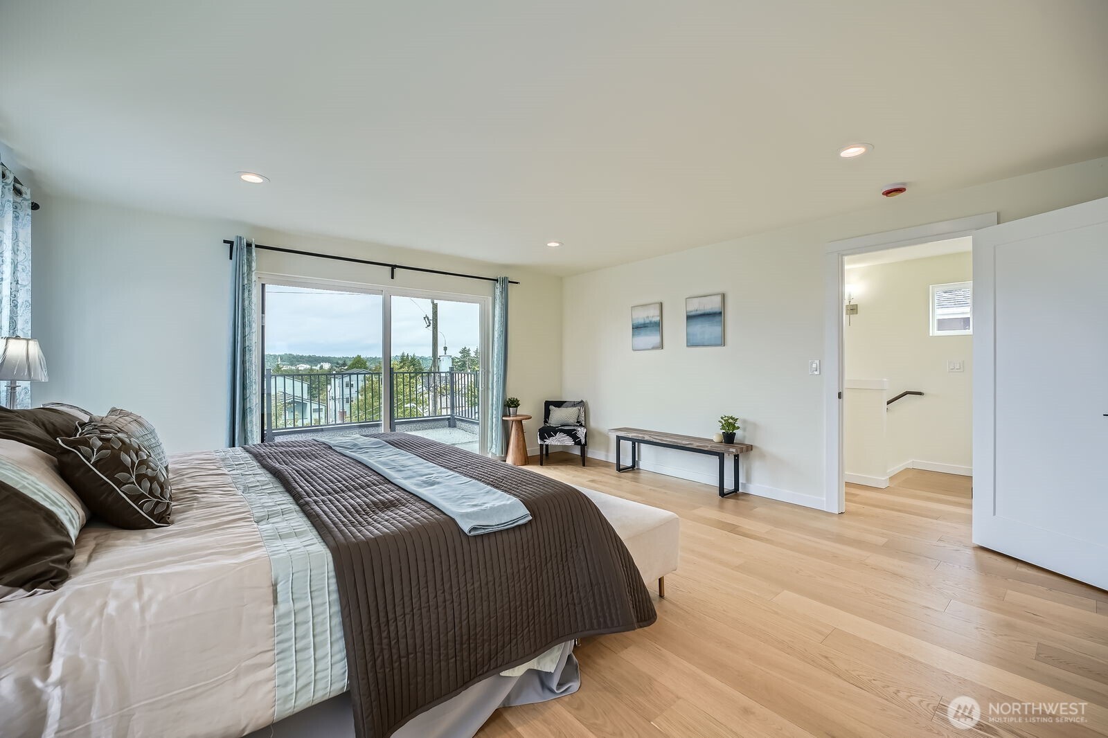 5930 18th Avenue South Seattle, WA 98108 - Photo 23 of 37