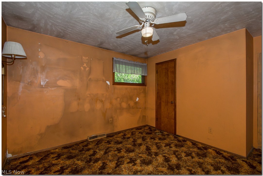 12902 Heath Road Chesterland, OH 44026 - Photo 20 of 34