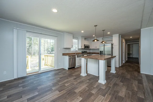 $259,999 | 106 Pine Arbor Drive, Holly Hill, SC 29059