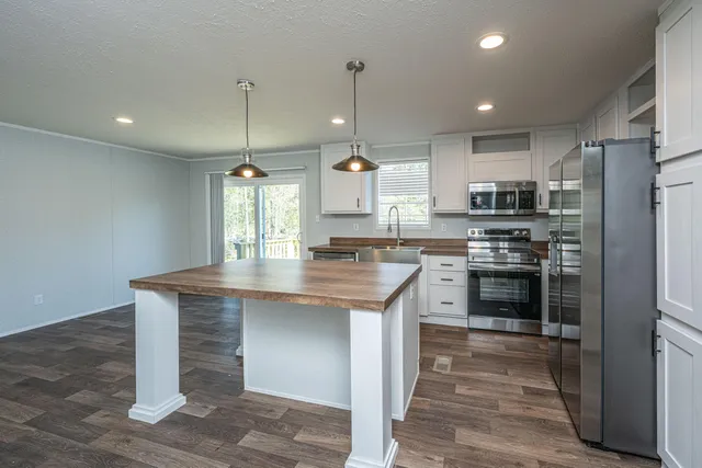 $259,999 | 106 Pine Arbor Drive, Holly Hill, SC 29059