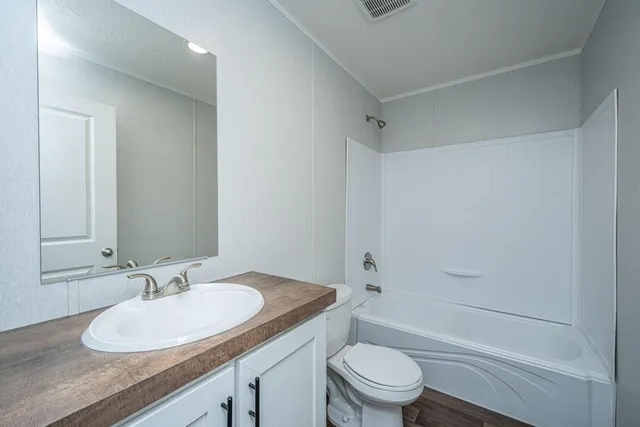 $259,999 | 106 Pine Arbor Drive, Holly Hill, SC 29059