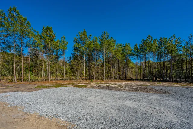 $259,999 | 106 Pine Arbor Drive, Holly Hill, SC 29059