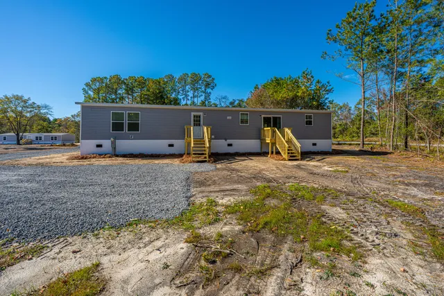 $259,999 | 106 Pine Arbor Drive, Holly Hill, SC 29059