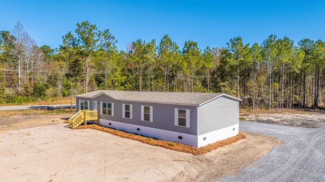 $259,999 | 106 Pine Arbor Drive, Holly Hill, SC 29059