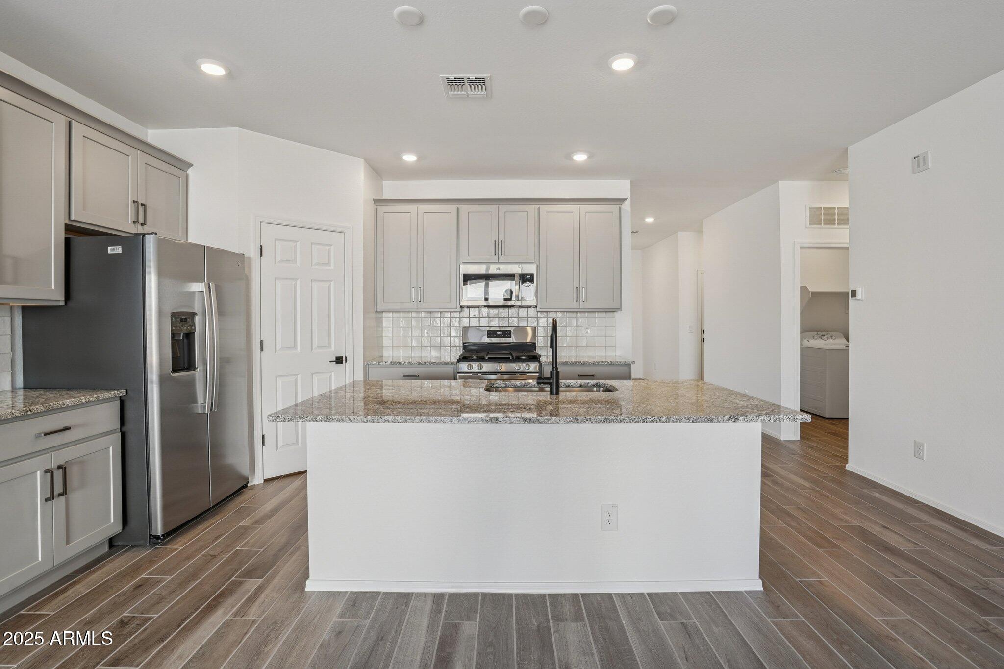 46834 West Old Timer Road Maricopa, AZ 85139 - Photo 13 of 47 13-web-or-mls-W Old Timer Rd-S1211-013