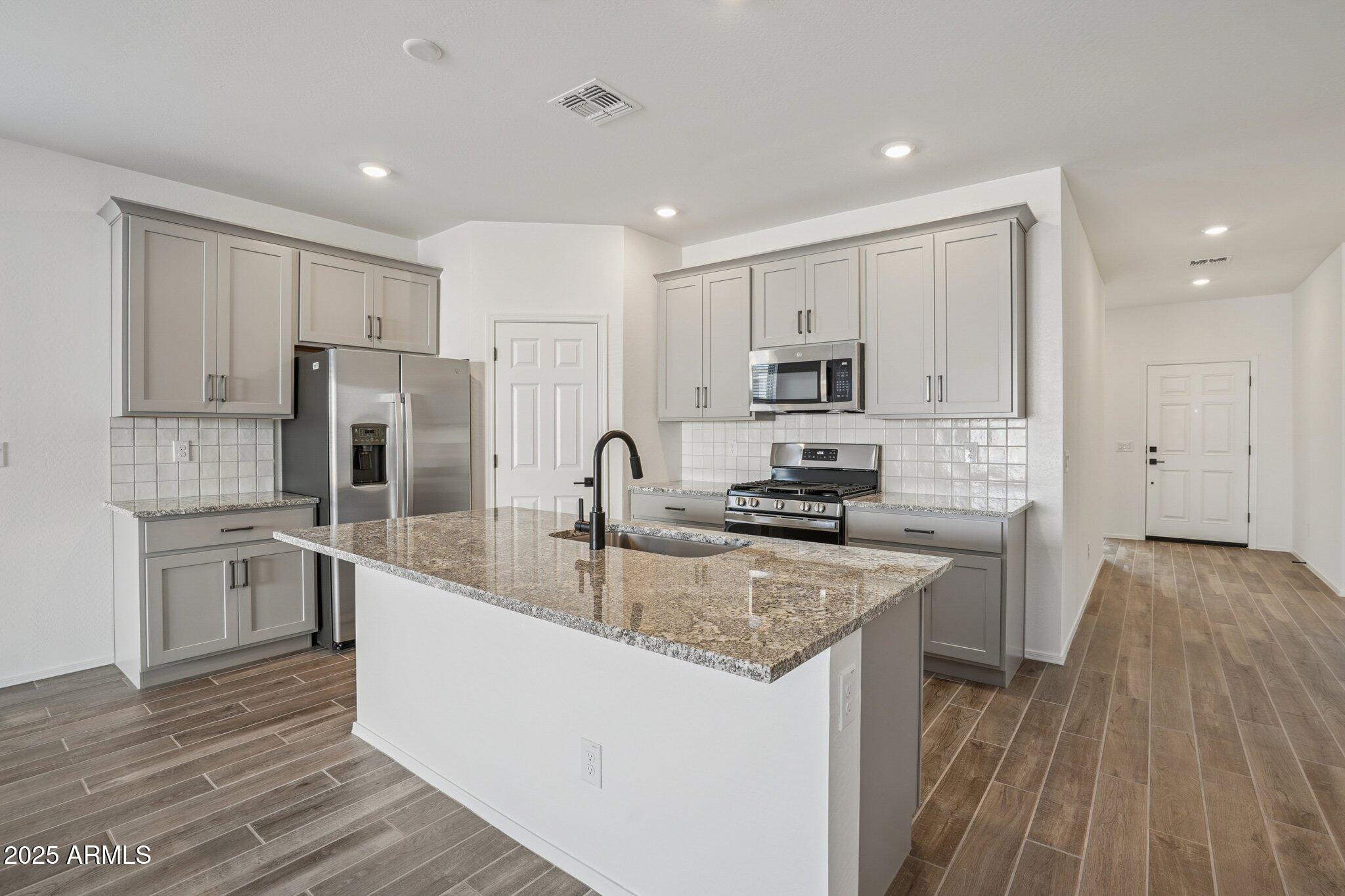 46834 West Old Timer Road Maricopa, AZ 85139 - Photo 14 of 47 14-web-or-mls-W Old Timer Rd-S1211-014