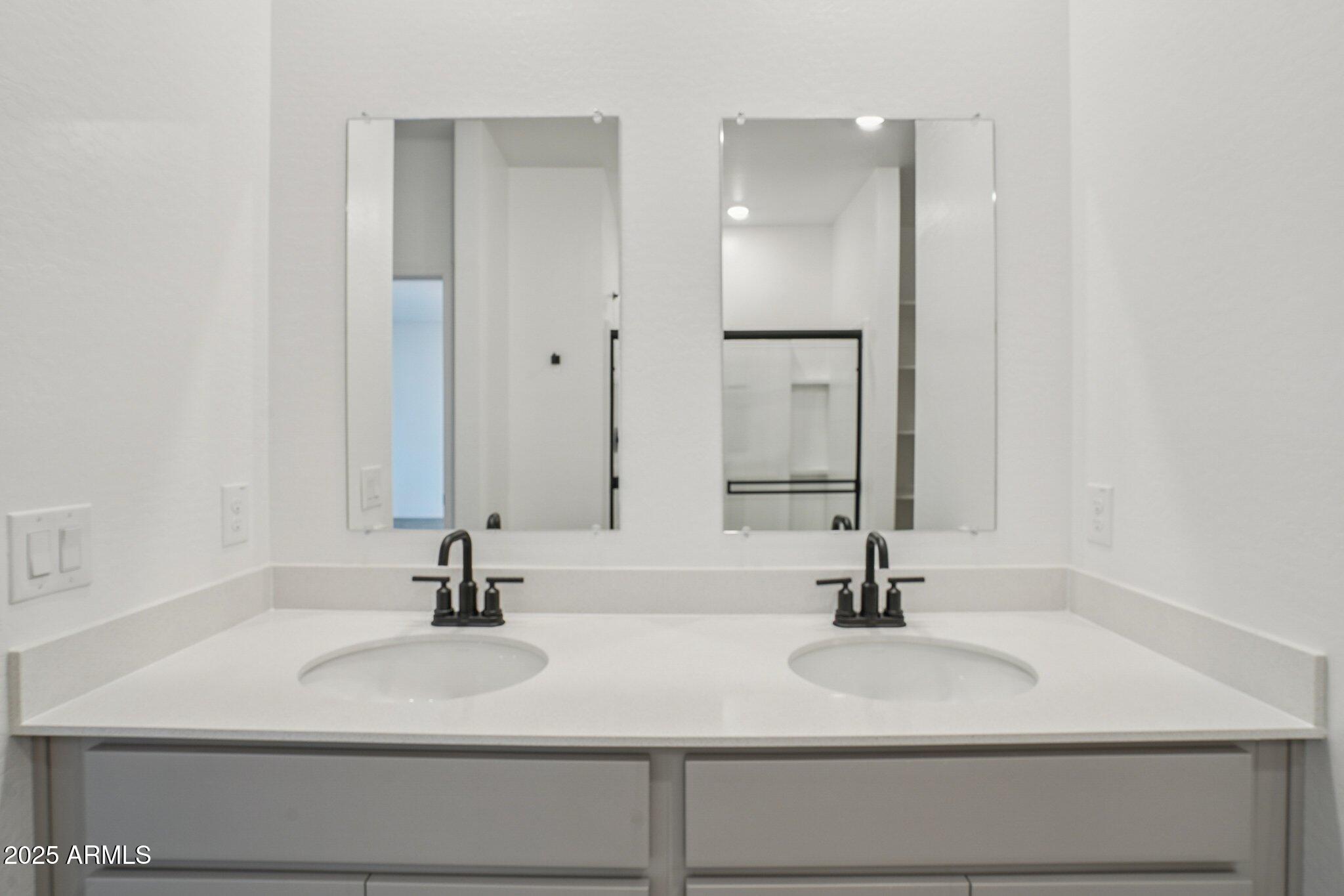 46834 West Old Timer Road Maricopa, AZ 85139 - Photo 27 of 47 27-web-or-mls-W Old Timer Rd-S1211-027