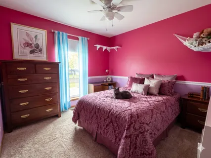 $285,000 | 2022 Aspen Drive, Woodstock, IL 60098