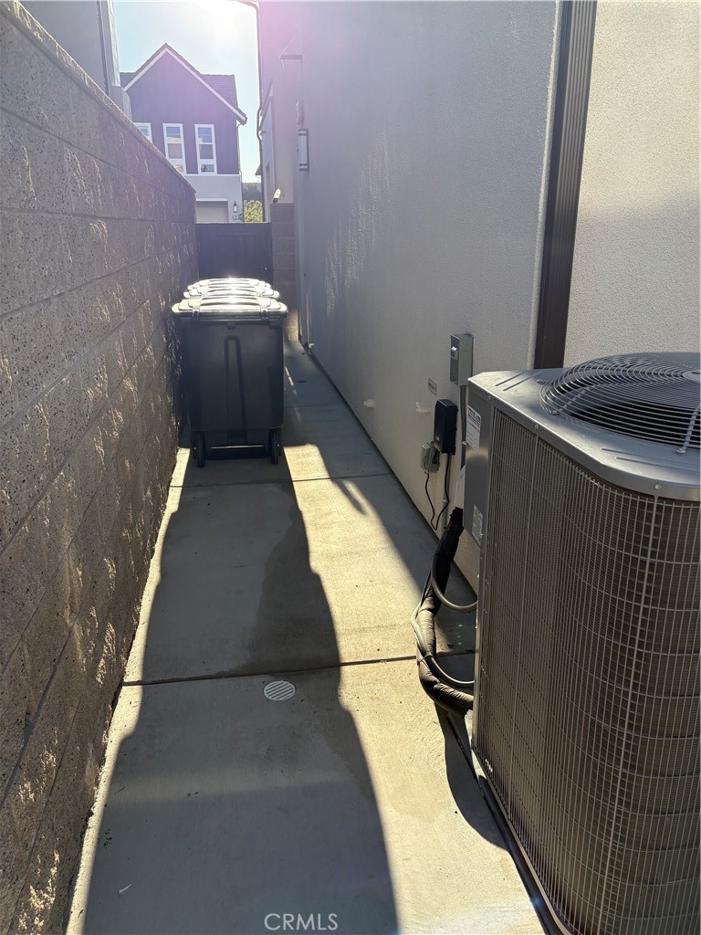160 Longden Lake Forest, CA 92630 - Photo 27 of 31 a view of balcony with furniture