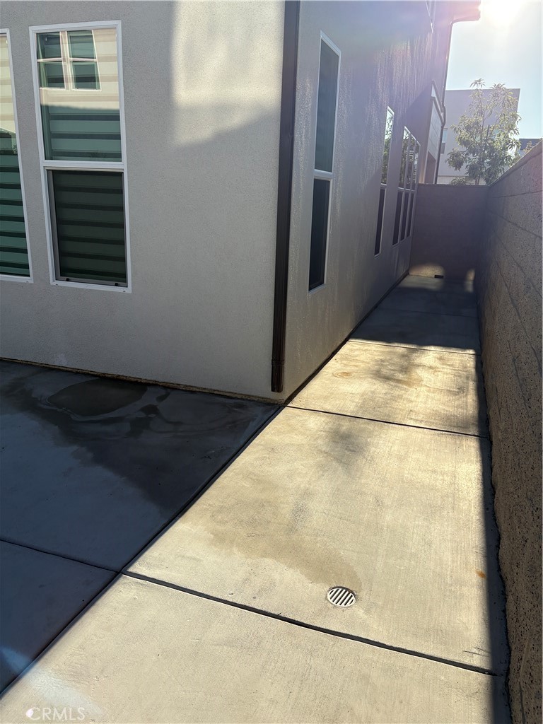 160 Longden Lake Forest, CA 92630 - Photo 28 of 31 a view of entry way