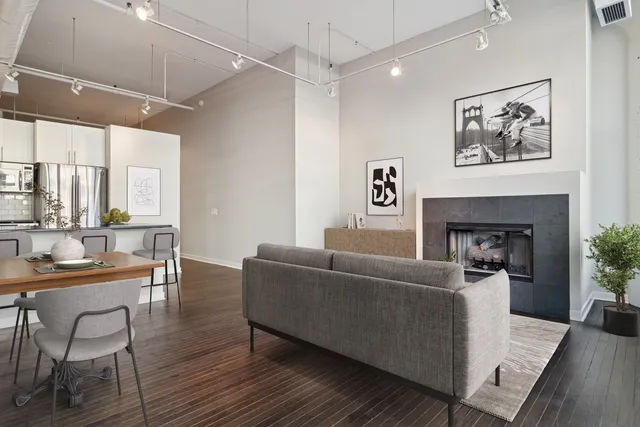 $2,650 | 333 West Hubbard Street, Unit 502, Chicago, IL 60654