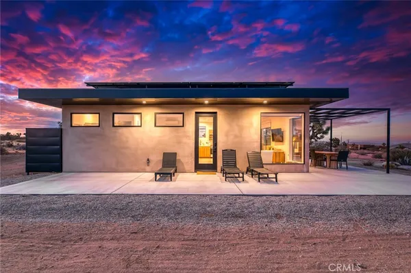 $675,000 | 3920 Warren Vista Avenue, Yucca Valley, CA 92284