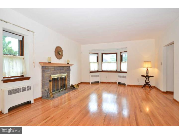 731 South Providence Road Wallingford, PA 19086 - Photo 2 of 23