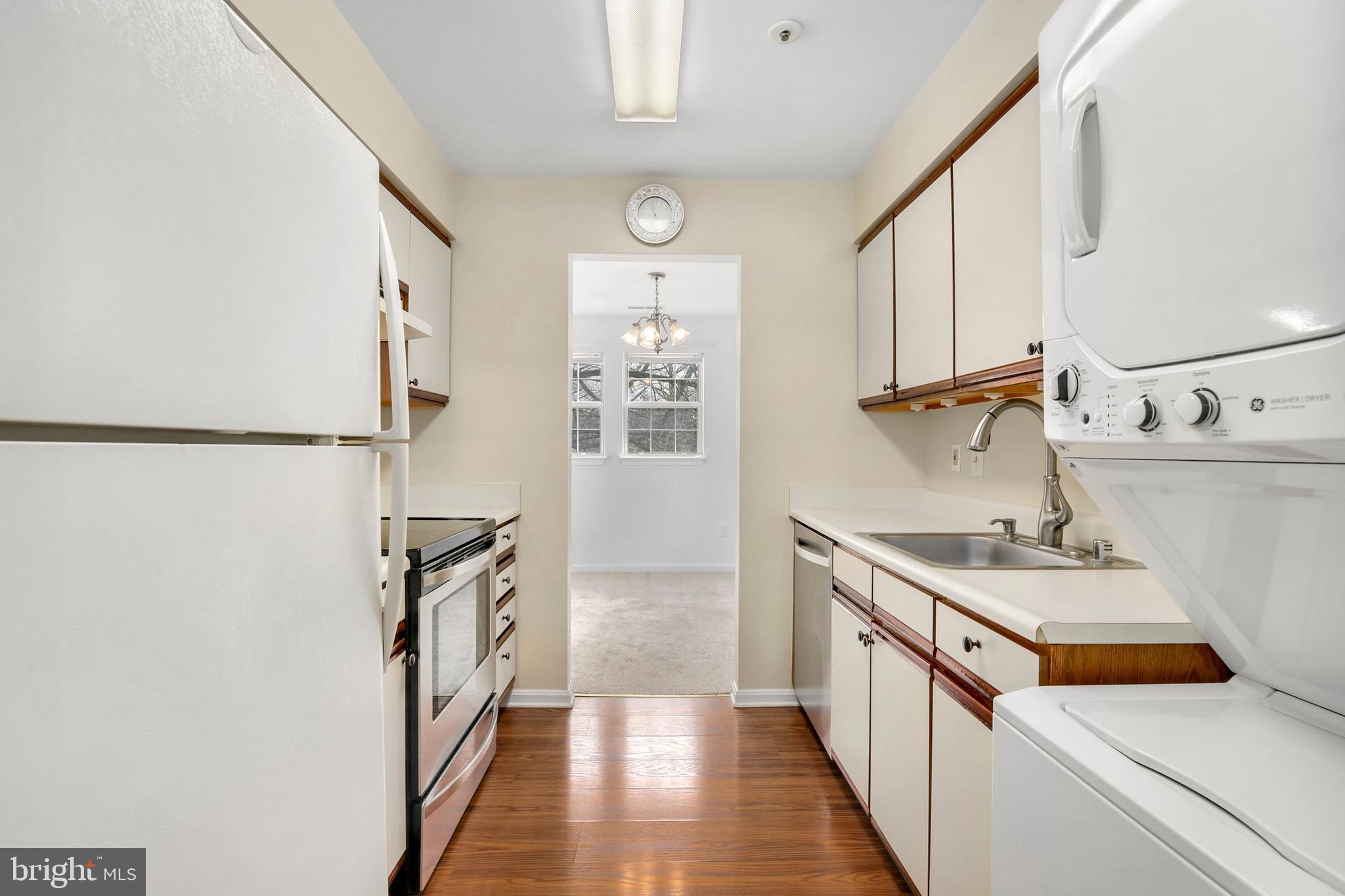 8559 Falls Run Road, Unit H Ellicott City, MD 21043 - Photo 8 of 22 Gallery Image 8
