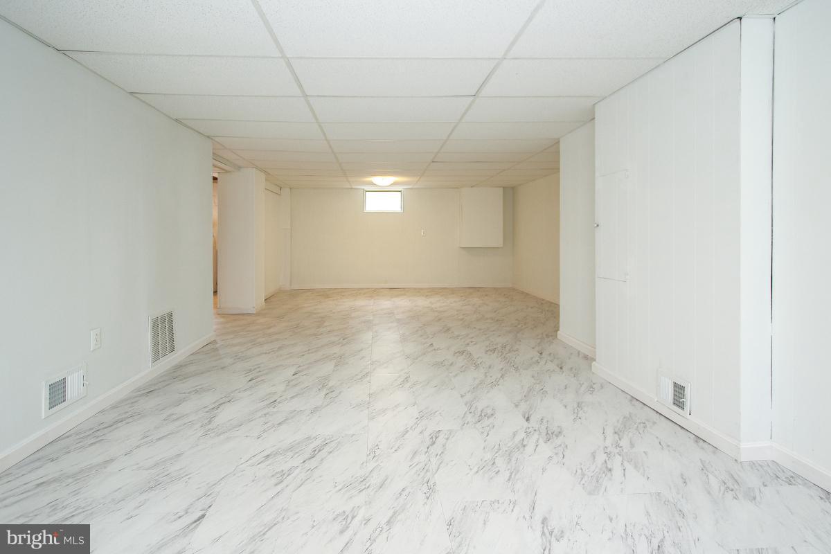 3408 Anderson Road Kensington, MD 20895 - Photo 21 of 30 Huge Recreation Room!