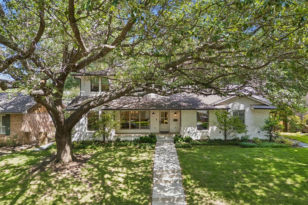 9431 Spring Branch Drive Dallas, TX 75238 - Photo 2 of 40