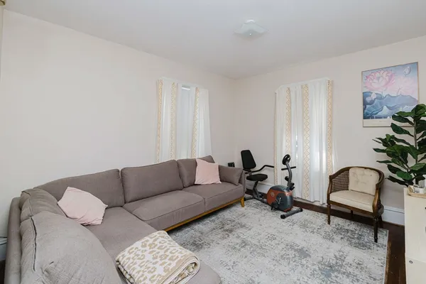 $695,000 | 869 Bedford Street, Fall River, MA 02723