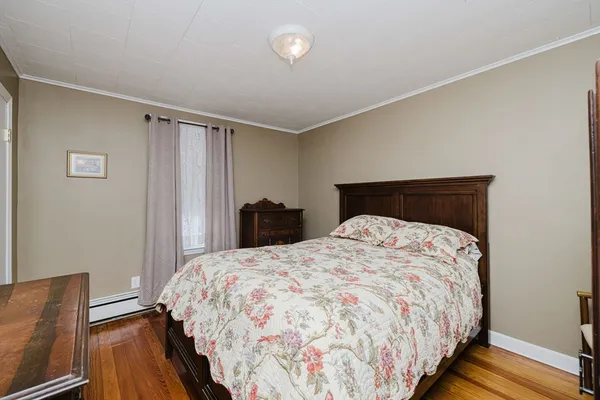 $695,000 | 869 Bedford Street, Fall River, MA 02723