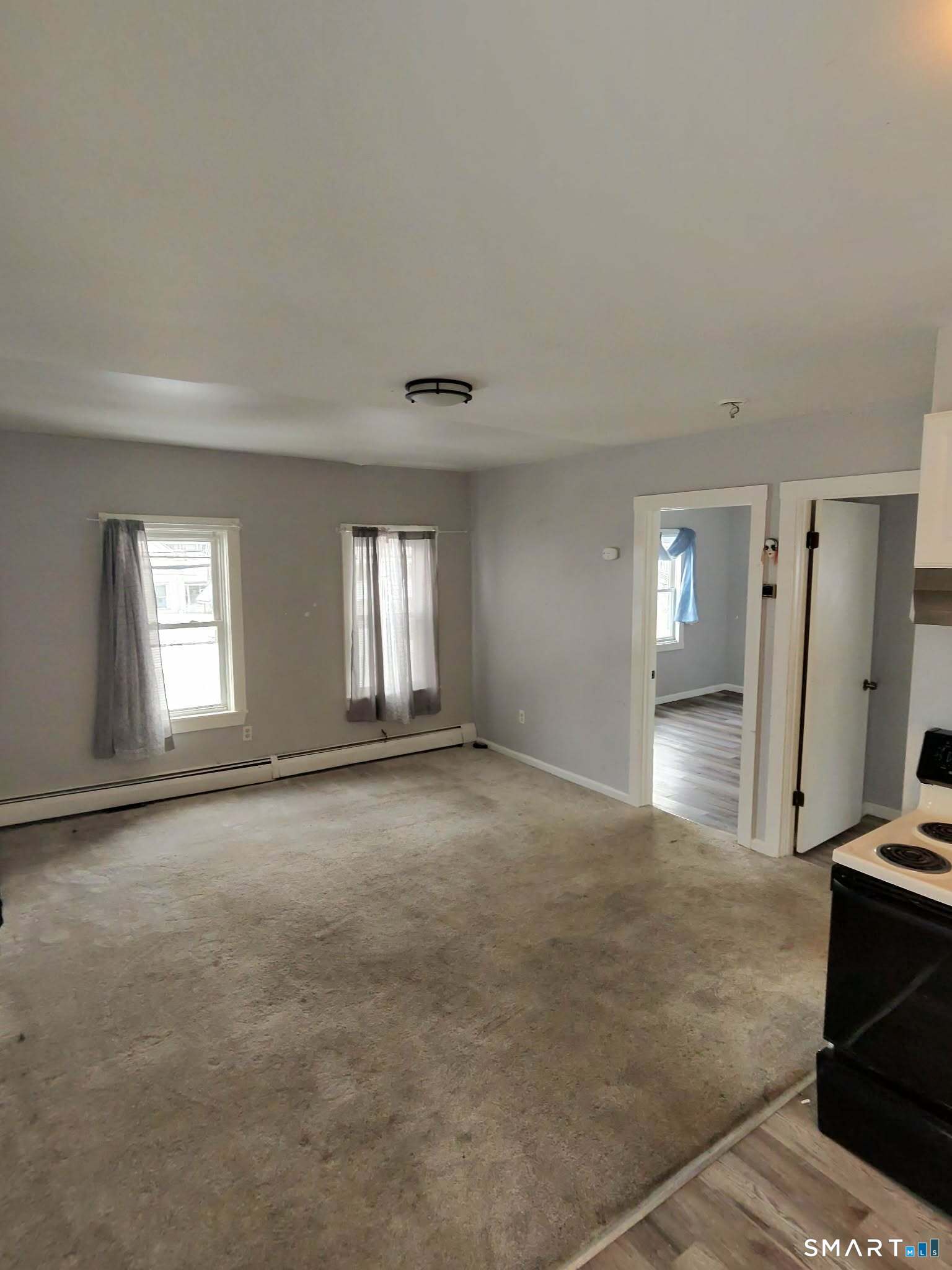 69 Franklin Street Killingly, CT 06239 - Photo 2 of 10