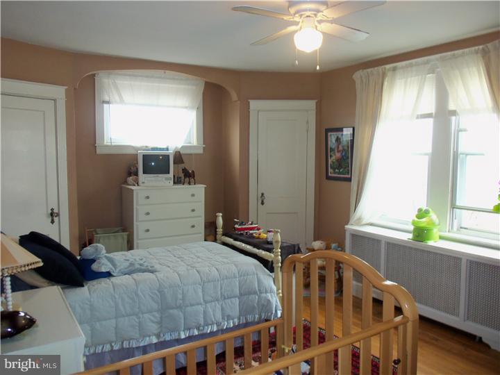 208 Marshall Road Lansdowne, PA 19050 - Photo 22 of 25 Bedroom
