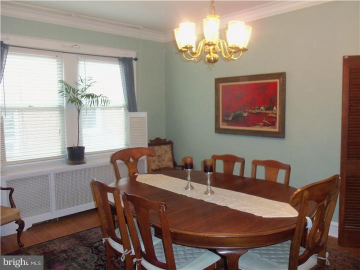 208 Marshall Road Lansdowne, PA 19050 - Photo 8 of 25 Dining Room