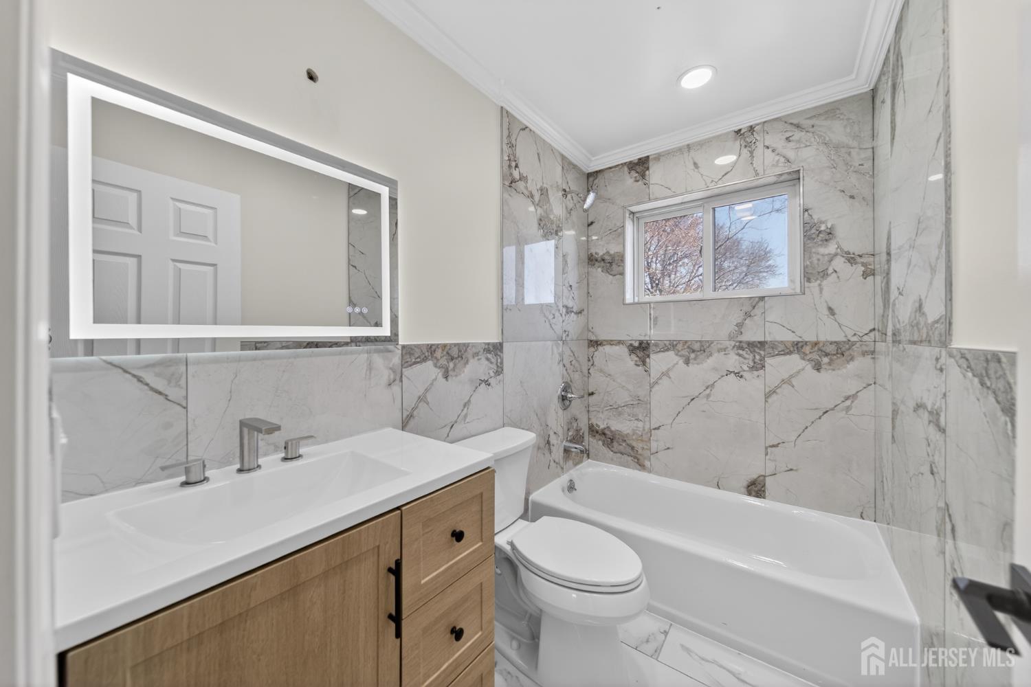 66 Henry Street Port Reading, NJ 07008 - Photo 12 of 14