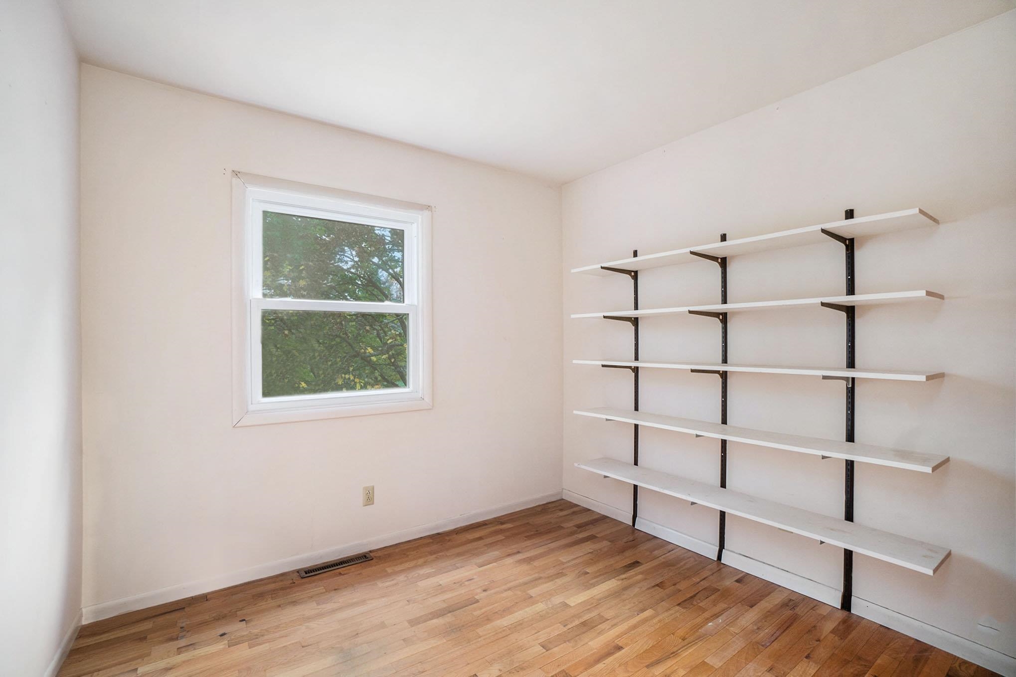 4799 Silver Pines Road Traverse City, MI 49685 - Photo 9 of 15