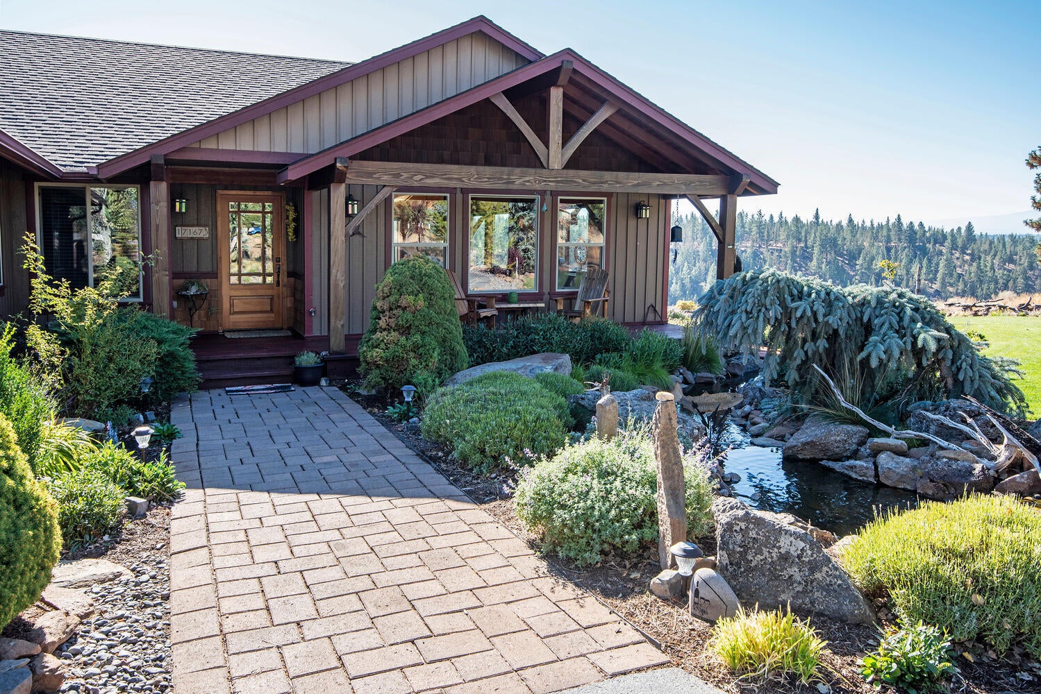 17167 Mountain View Road Sisters, OR 97759 - Photo 38 of 39 32
