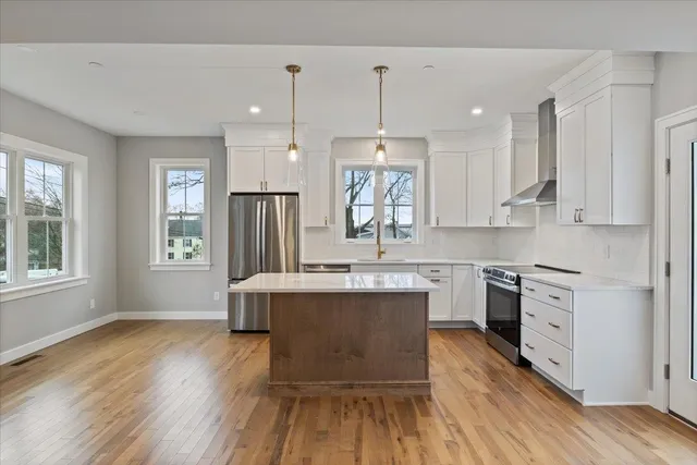 $1,350,000 | 3 Woodbury Avenue, Unit 3, Portsmouth, NH 03801