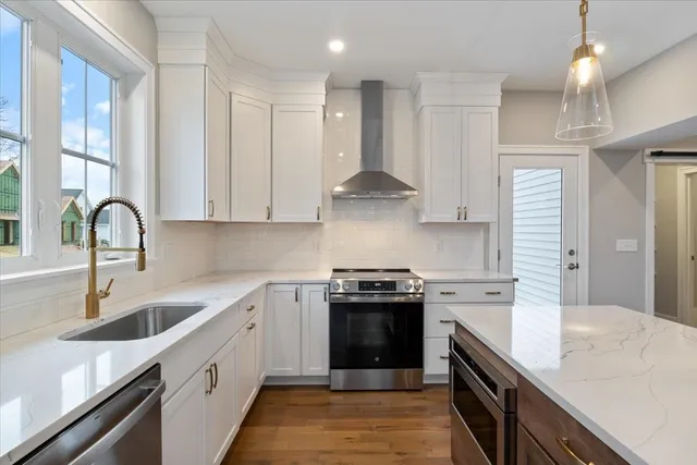 $1,350,000 | 3 Woodbury Avenue, Unit 3, Portsmouth, NH 03801