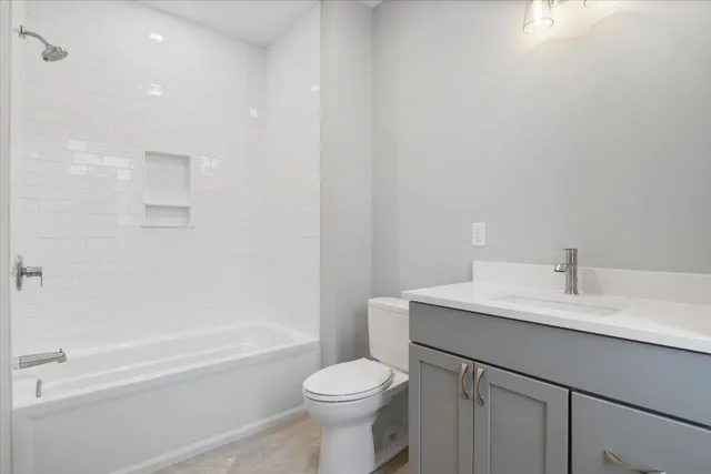 $1,350,000 | 3 Woodbury Avenue, Unit 3, Portsmouth, NH 03801