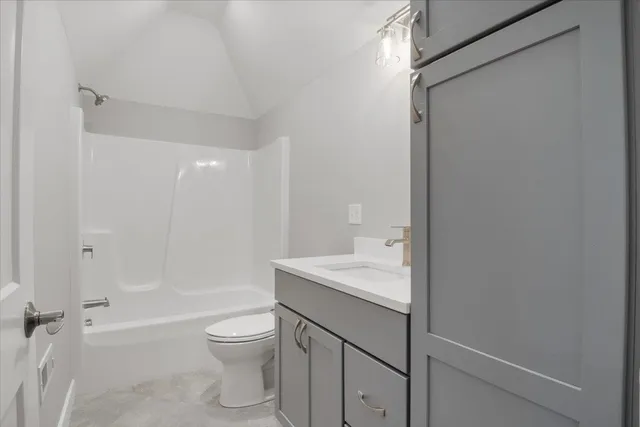 $1,350,000 | 3 Woodbury Avenue, Unit 3, Portsmouth, NH 03801